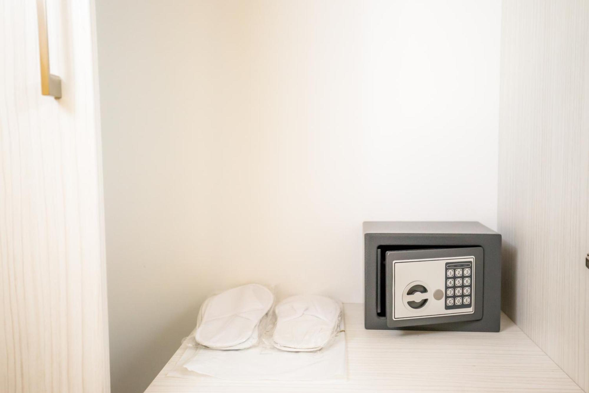 Brosse Garden Hotel Tbilisi Ngoại thất bức ảnh
