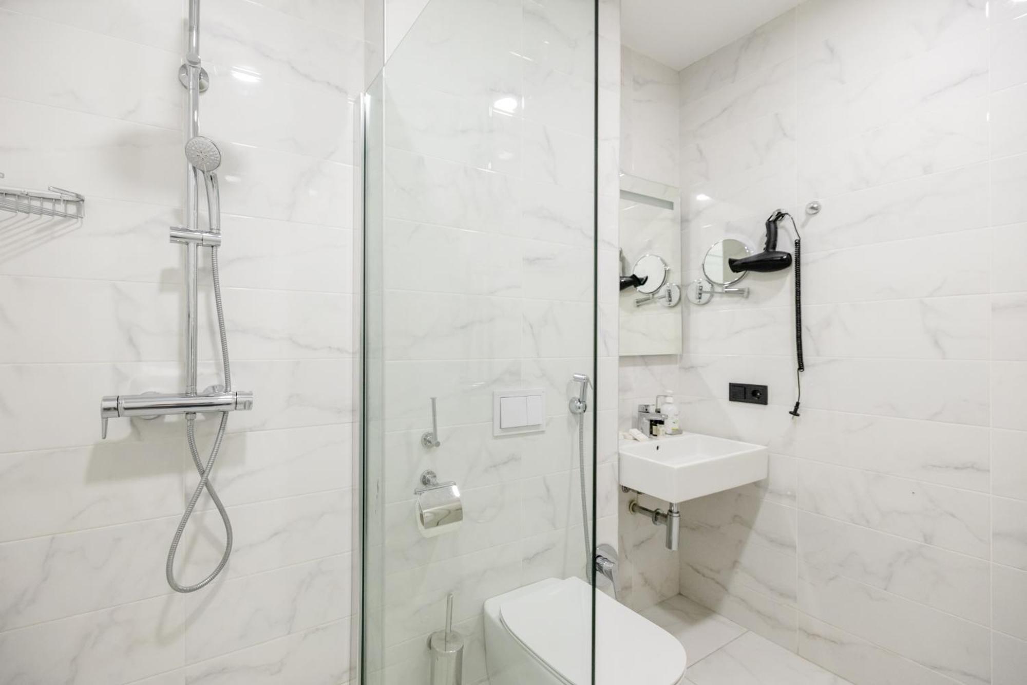 Brosse Garden Hotel Tbilisi Phòng bức ảnh
