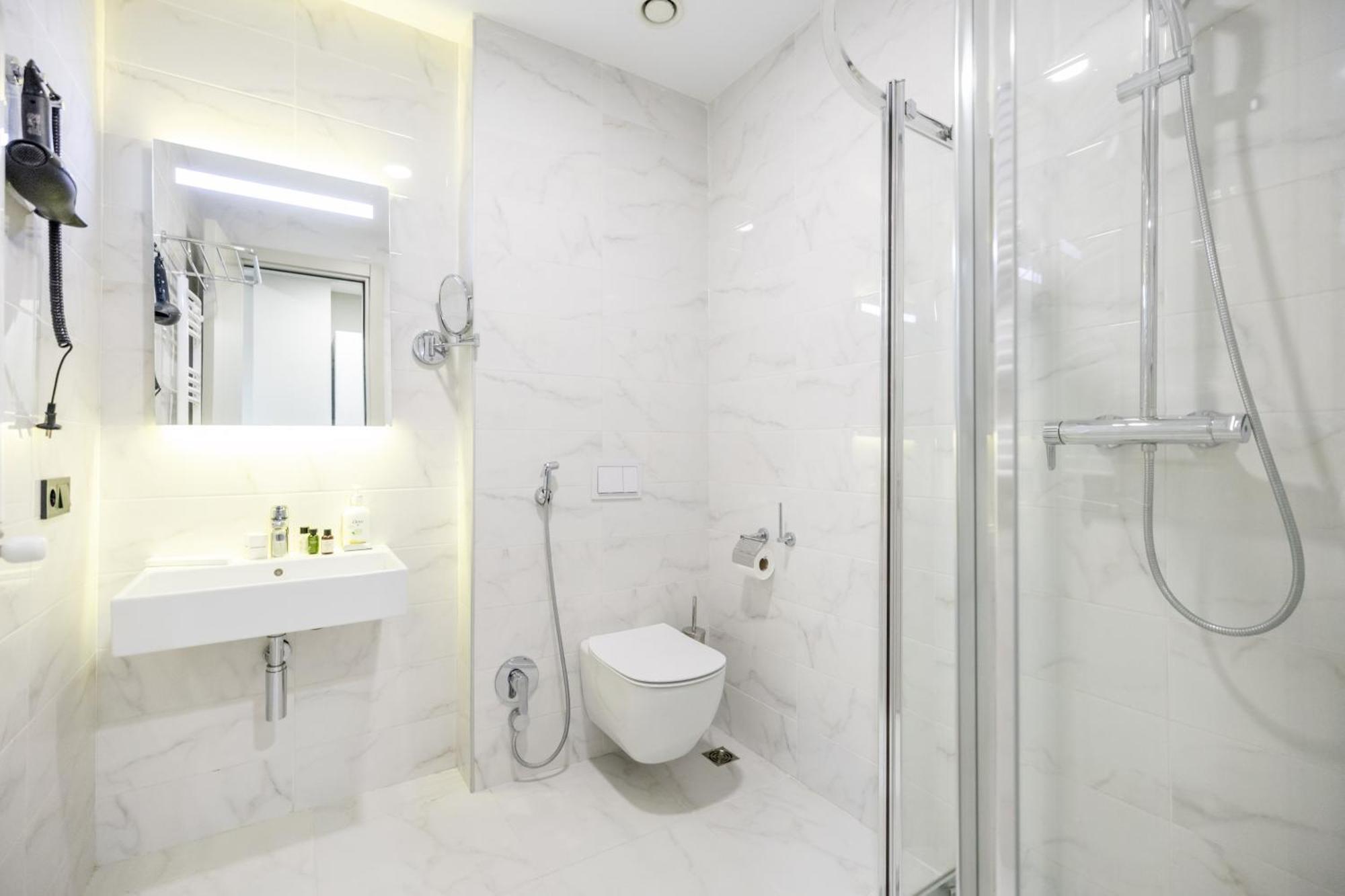 Brosse Garden Hotel Tbilisi Phòng bức ảnh