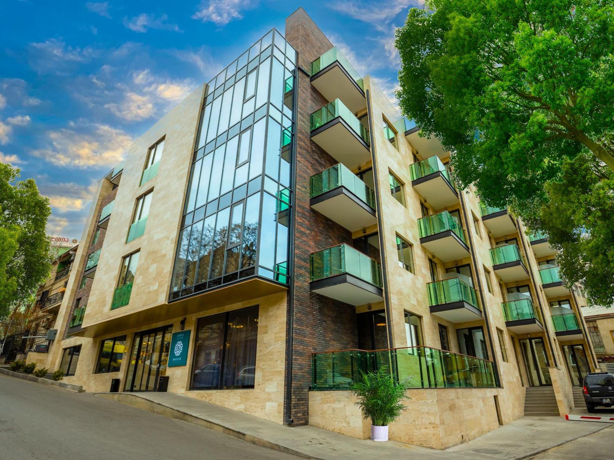Brosse Garden Hotel Tbilisi Ngoại thất bức ảnh